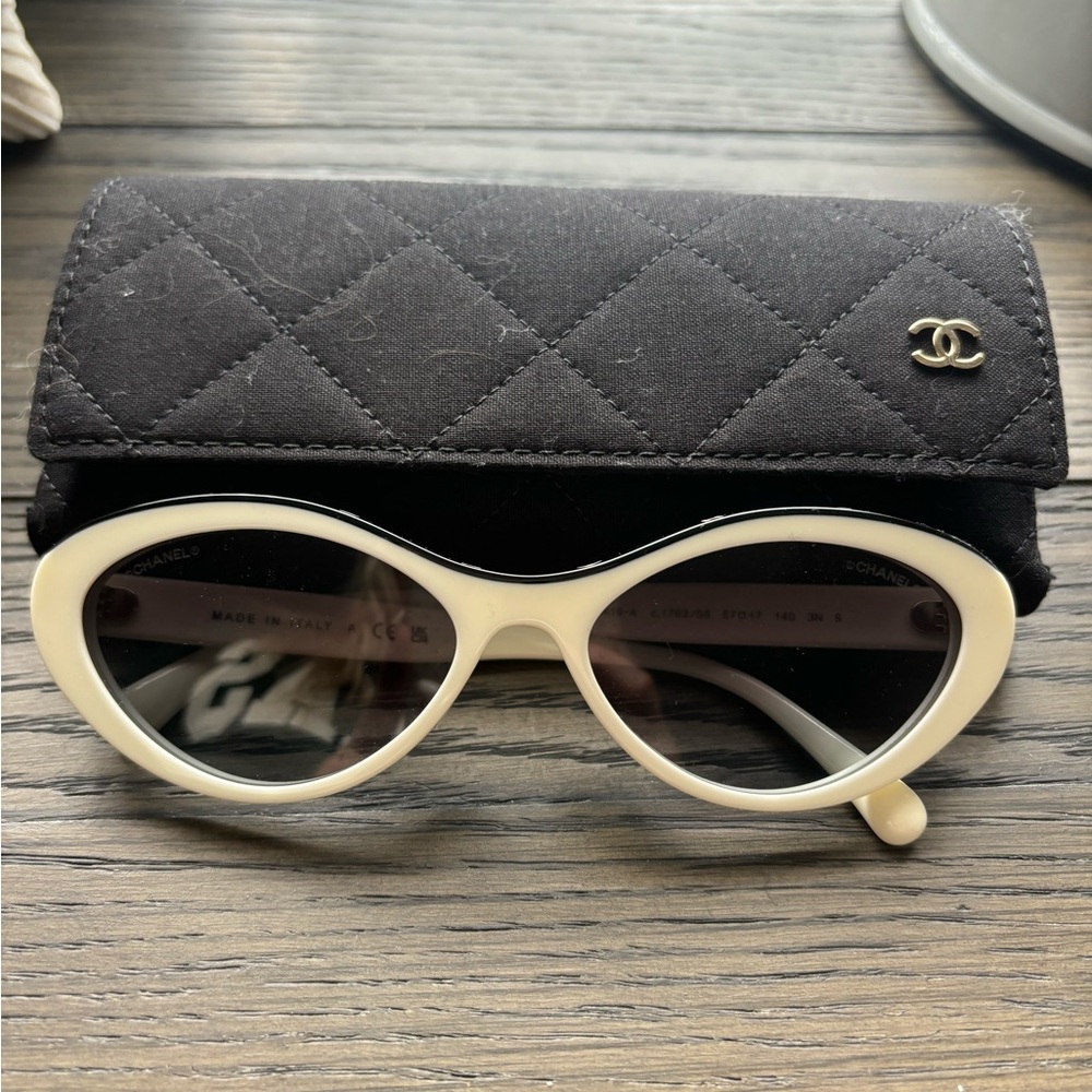 CHANEL White Oval Sunglasses